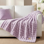 Bedsure 3D Fleece Bubble Blanket - Image 4