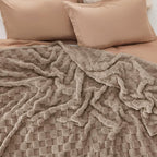 Bedsure GentleSoft Blankets Queen Size - Image 6