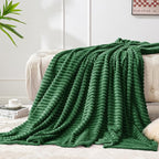BEDELITE 3D Ribbed Dark Green Fleece Throw Blanket by BEDELITE
