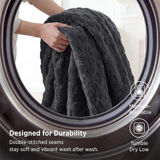 Bedsure GentleSoft Blankets Queen Size - Image 6