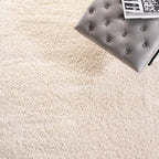 SAFAVIEH Area Rug 4x6 - Image 8