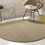SAFAVIEH Area Rug 4' Round by Unknown