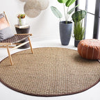 SAFAVIEH Area Rug 8' Round by Unknown