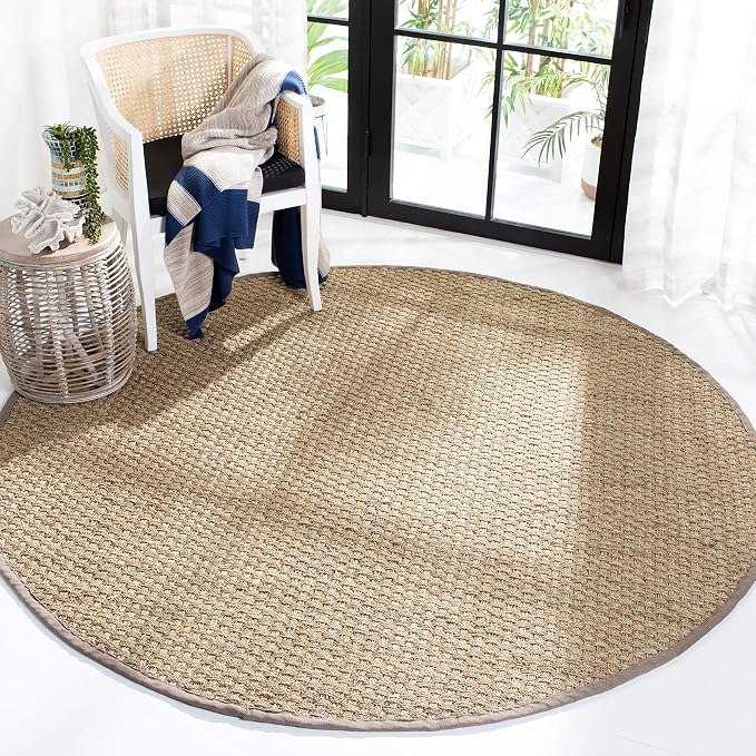 SAFAVIEH Area Rug 7' Round by Unknown